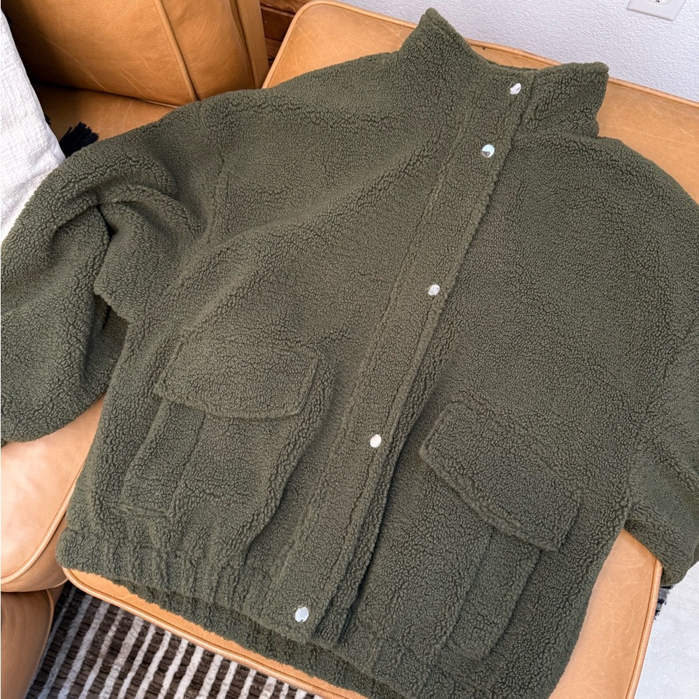 Spiritual Gangster Marcel Sherpa Jacket New With Tags - Picture 5 of 6